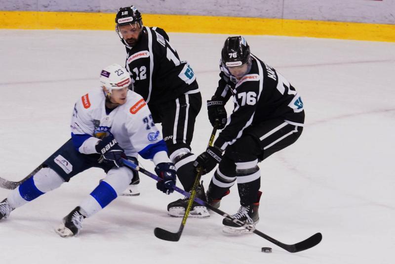 ХК «Рязань-ВДВ» уступил «Рубину» в третьем матче плей-офф